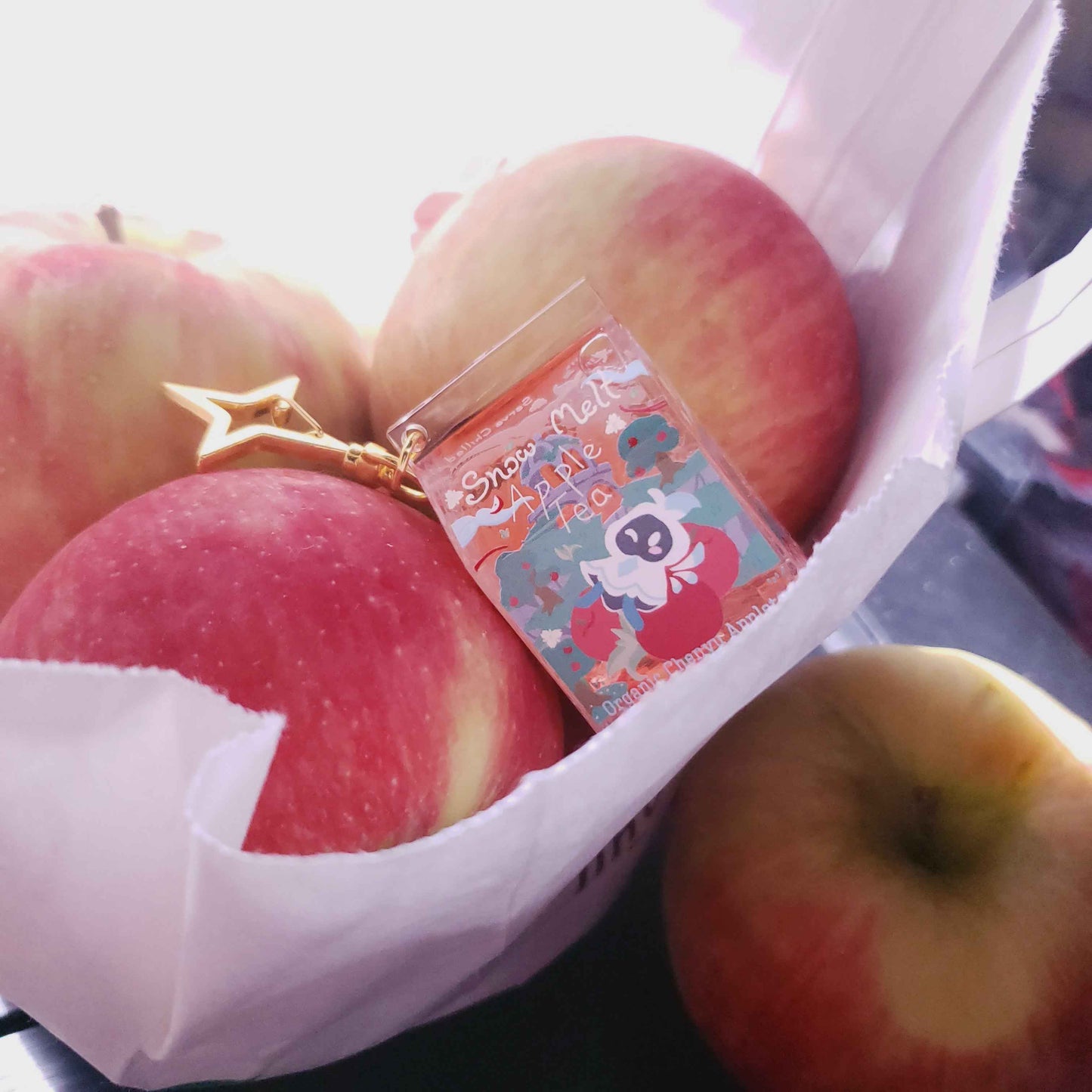 Archon's Apple Tea Liquid Charm
