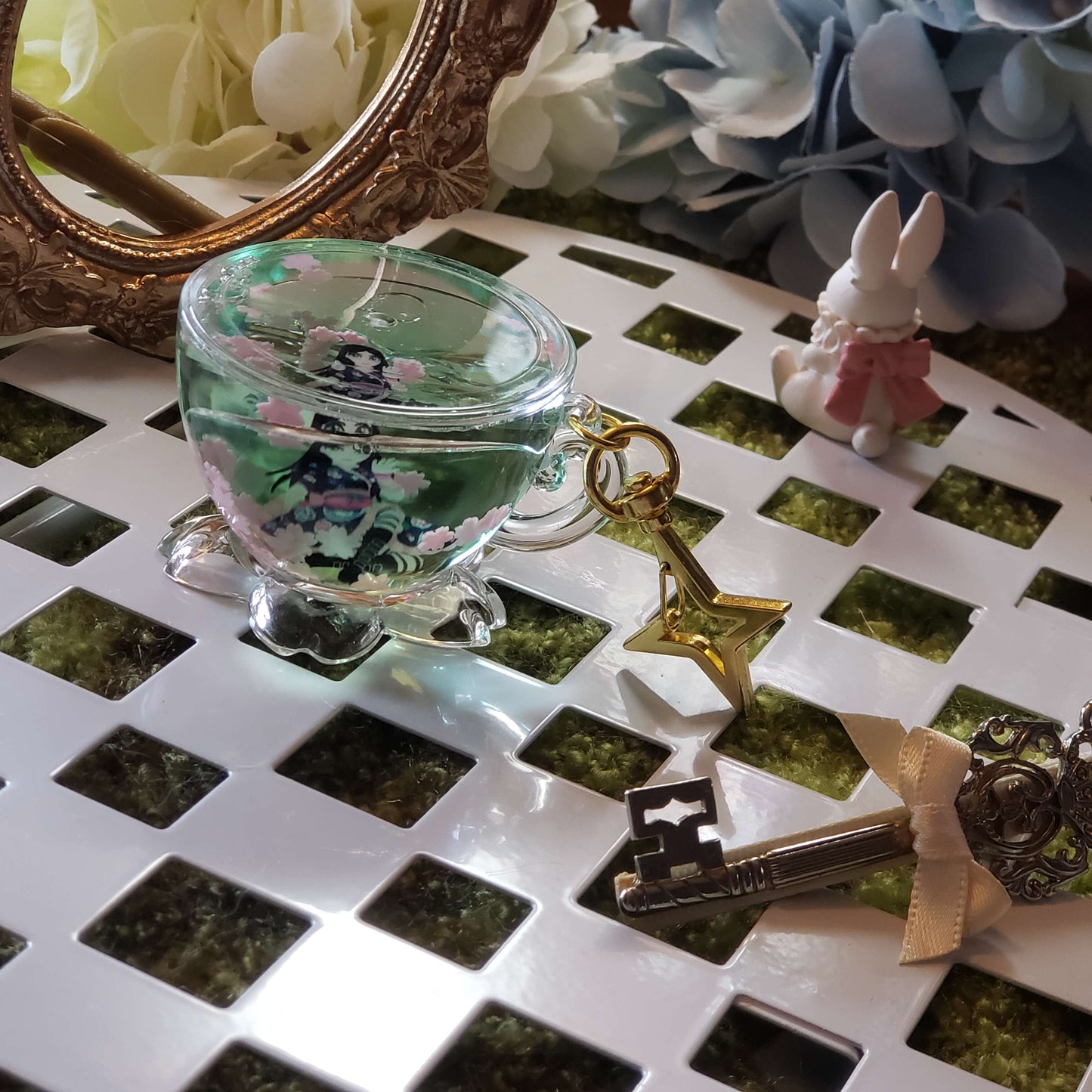 Drink Me Alice Teacup Charm [Last Stock]