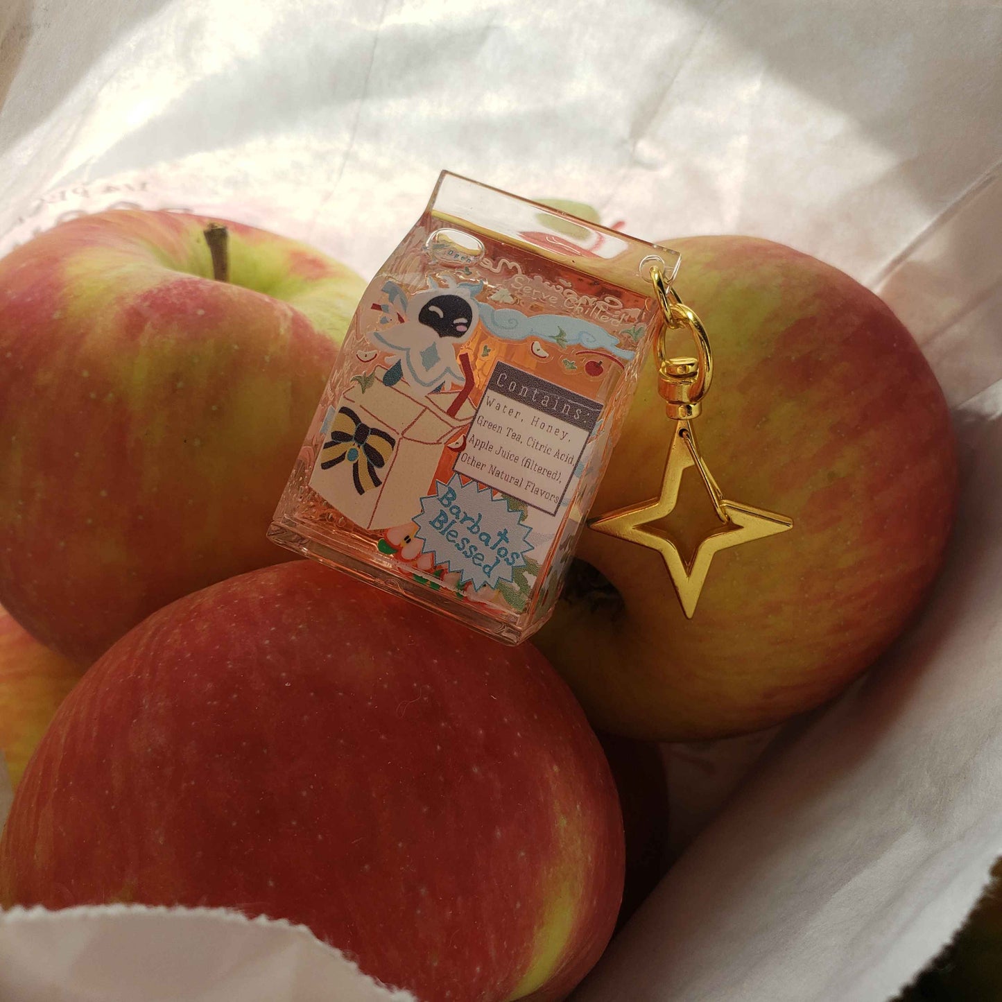 Archon's Apple Tea Liquid Charm